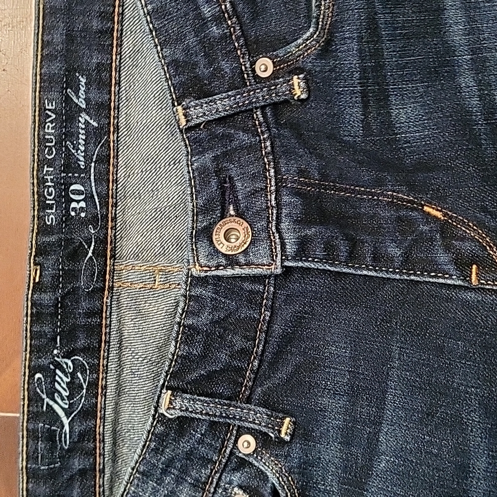 Levi's Slight Curve Skinny Boot Jean, size 30" X 34", EUC! - Picture 5 of 13